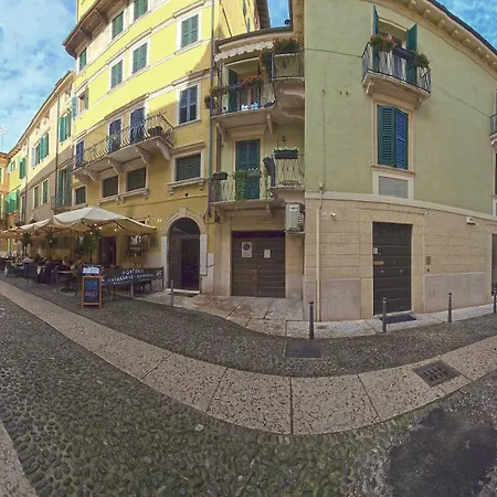 Mva Madama Verona Aparments * Verona